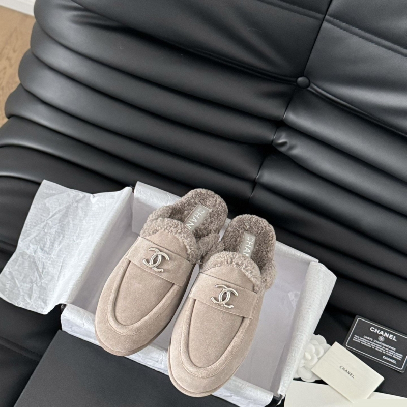 Ch*el slippers